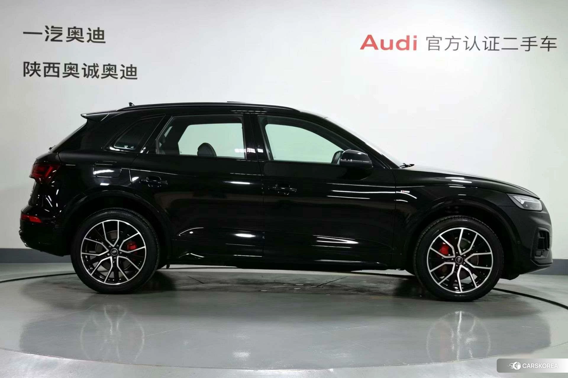 Audi Q5L 2023 Черный из Китая, фото 5