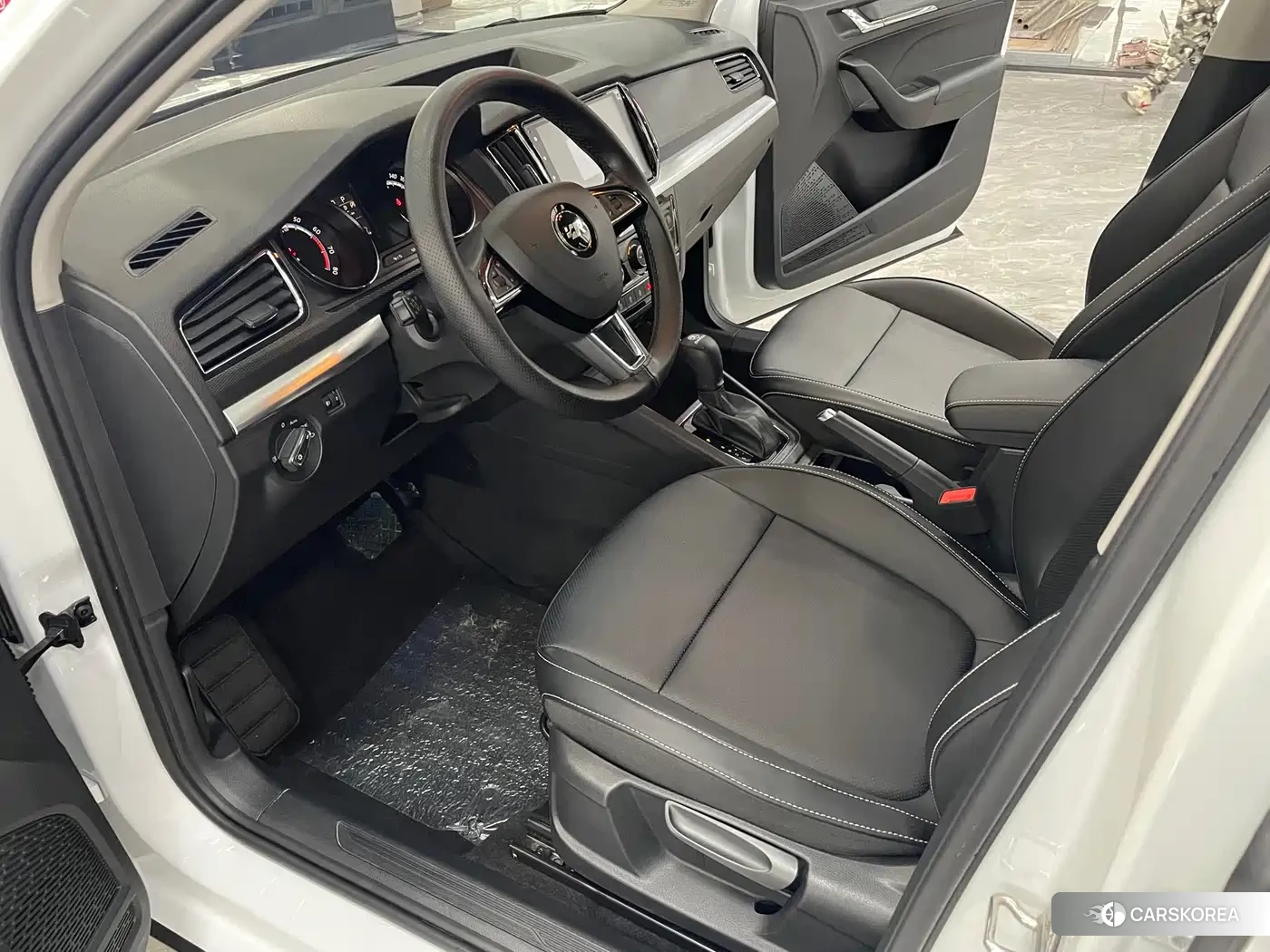 Skoda Kamiq 2023 Белый из Китая, фото 5