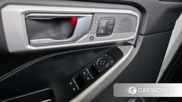 Ford Explorer 6th Generation 2021 Белый из Кореи, фото 5