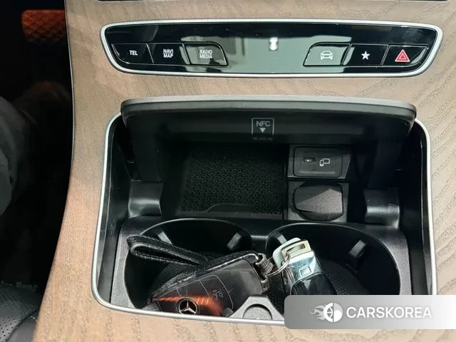 Mercedes-Benz E-Class W213 2022 Серый из Кореи, фото 5