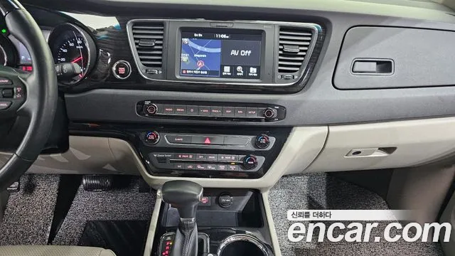 Kia The New Carnival 2018 Серый из Кореи, фото 5