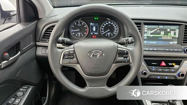 Hyundai Avante AD 2018 Белый из Кореи, фото 5