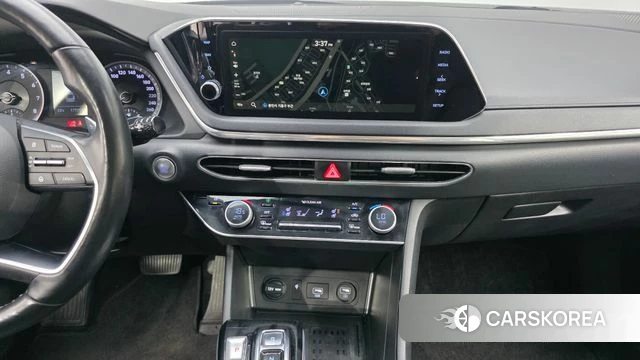 Hyundai Sonata (DN8) 2020 Серебристо-серый из Кореи, фото 5