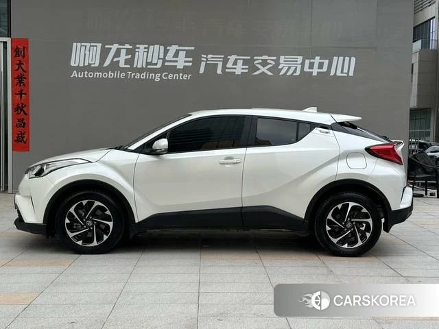 Toyota IZOA 2021 Белый из Китая, фото 5