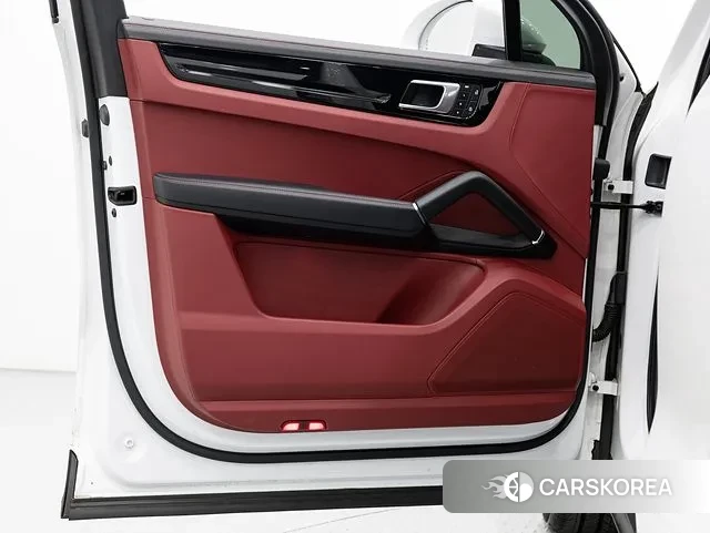 Porsche Cayenne (PO536) 2023 Белый из Кореи, фото 5