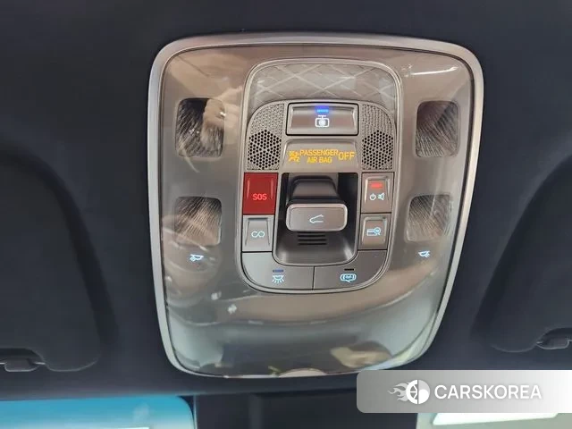 Genesis GV70 2023 Белый из Кореи, фото 5