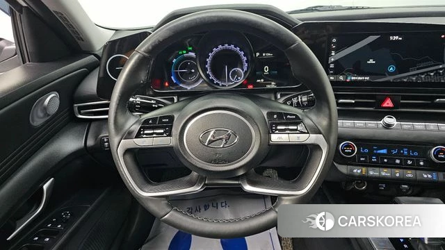 Hyundai Avante Hybrid (CN7) 2022 Белый из Кореи, фото 5