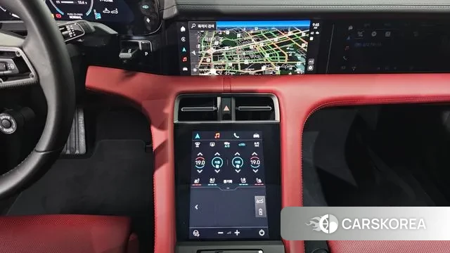 Porsche Taycan 2024 Серебристо-серый из Кореи, фото 5