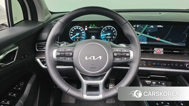 Kia Sportage 5th Generation 2023 Белый из Кореи, фото 5