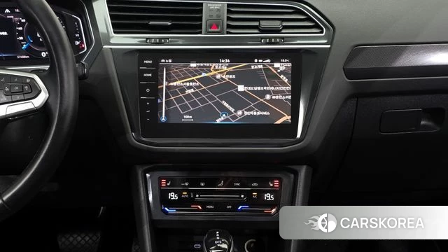 Volkswagen Tiguan second Generation 2021 Серый из Кореи, фото 5