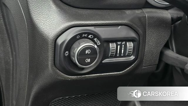 Jeep Wrangler (JL) 2022 Черный из Кореи, фото 5
