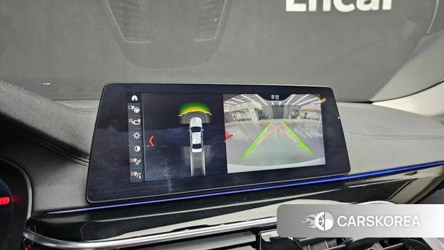 BMW 5 Series (G30) 2018 Белый из Кореи, фото 5