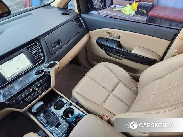 Kia The New Carnival 2019 Черный из Кореи, фото 5