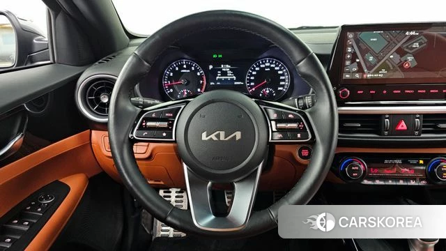 Kia The New K3 2nd generation 2024 Серый из Кореи, фото 5