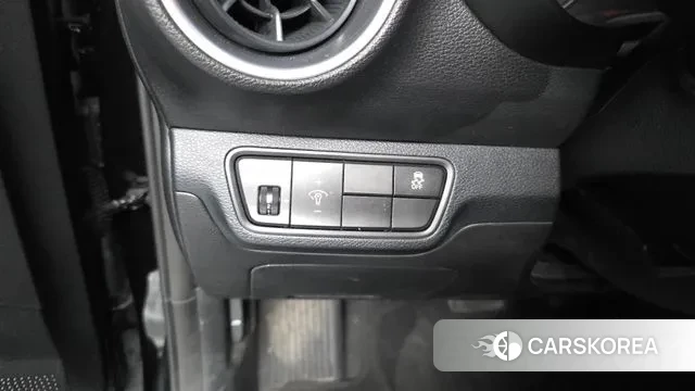 Kia The New K3 2nd generation 2021 Черный из Кореи, фото 5