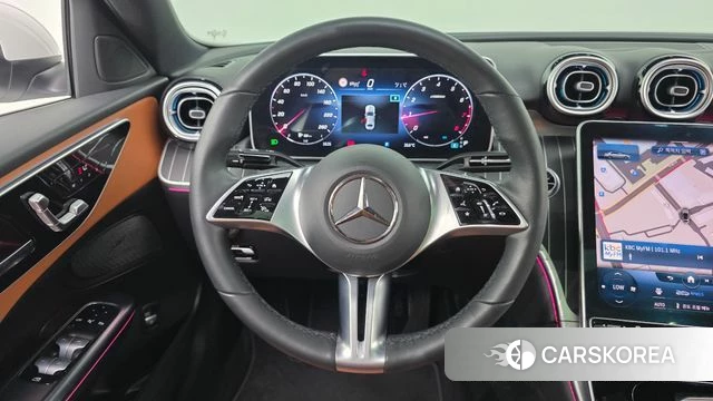 Mercedes-Benz C-Class W206 2023 Белый из Кореи, фото 5