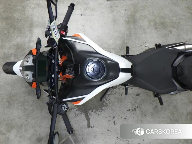 KTM 890 DUKE R 2021 из Японии, фото 4