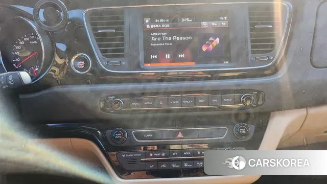 Kia All New Carnival 2018 Белый из Кореи, фото 5