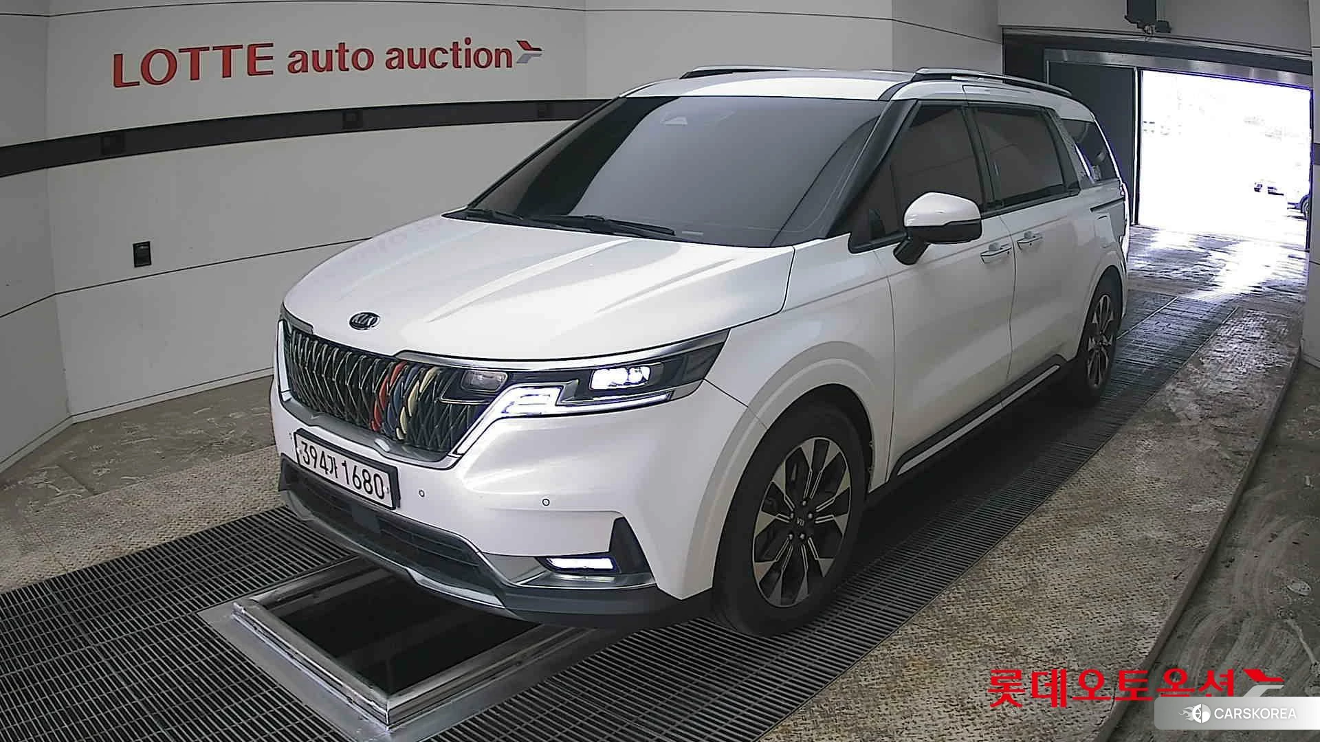 Kia Carnival 2021 Белый из Кореи, фото 5