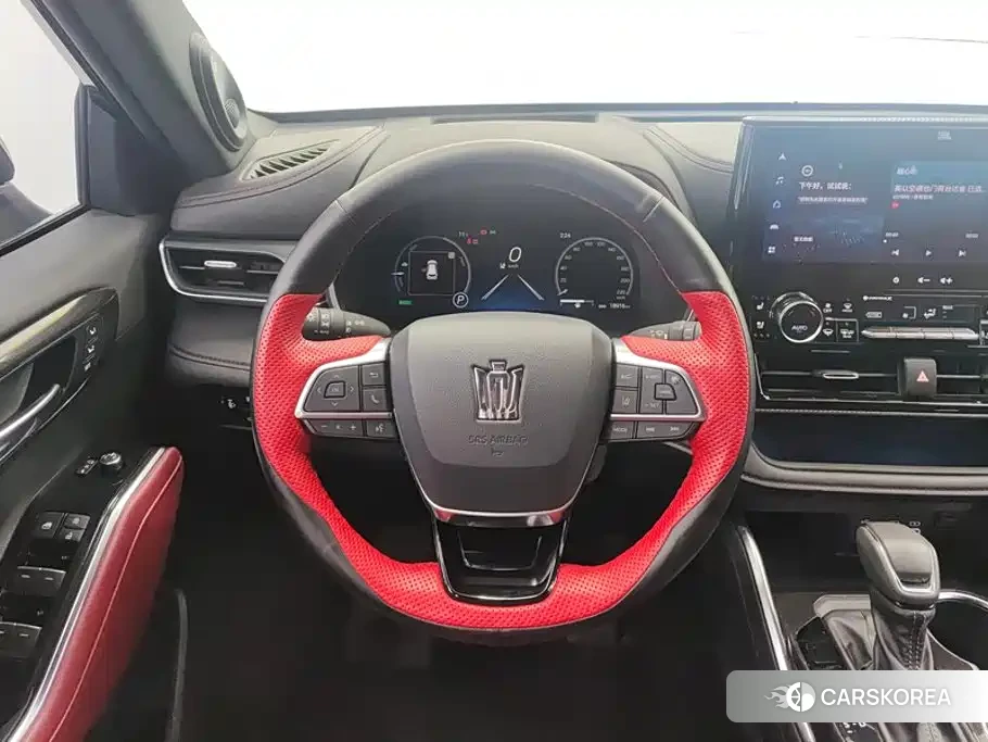 Toyota Crown 2023 Черный из Китая, фото 5