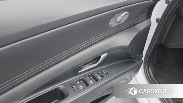 Hyundai Avante (CN7) 2021 Белый из Кореи, фото 5