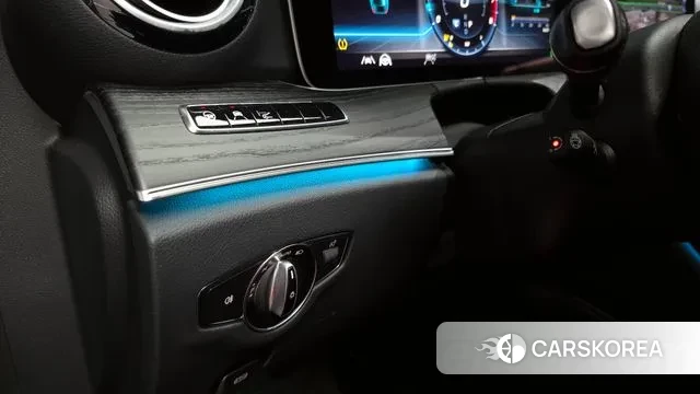 Mercedes-Benz E-Class W213 2020 Черный из Кореи, фото 5