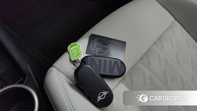 Mini Cooper S 4th Generation 2024 Зеленый из Кореи, фото 5