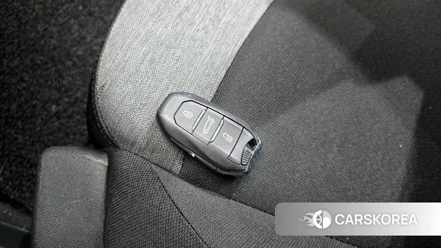 Citroen / DS Grand C4 Spacetourer 2019 Белый из Кореи, фото 5