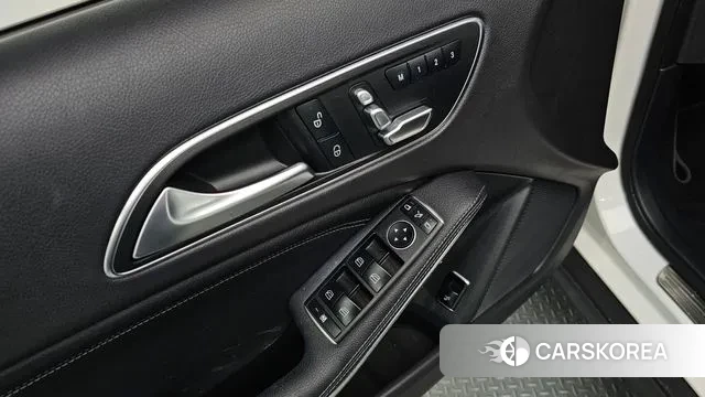 Mercedes-Benz GLA-Class X156 2019 Белый из Кореи, фото 5