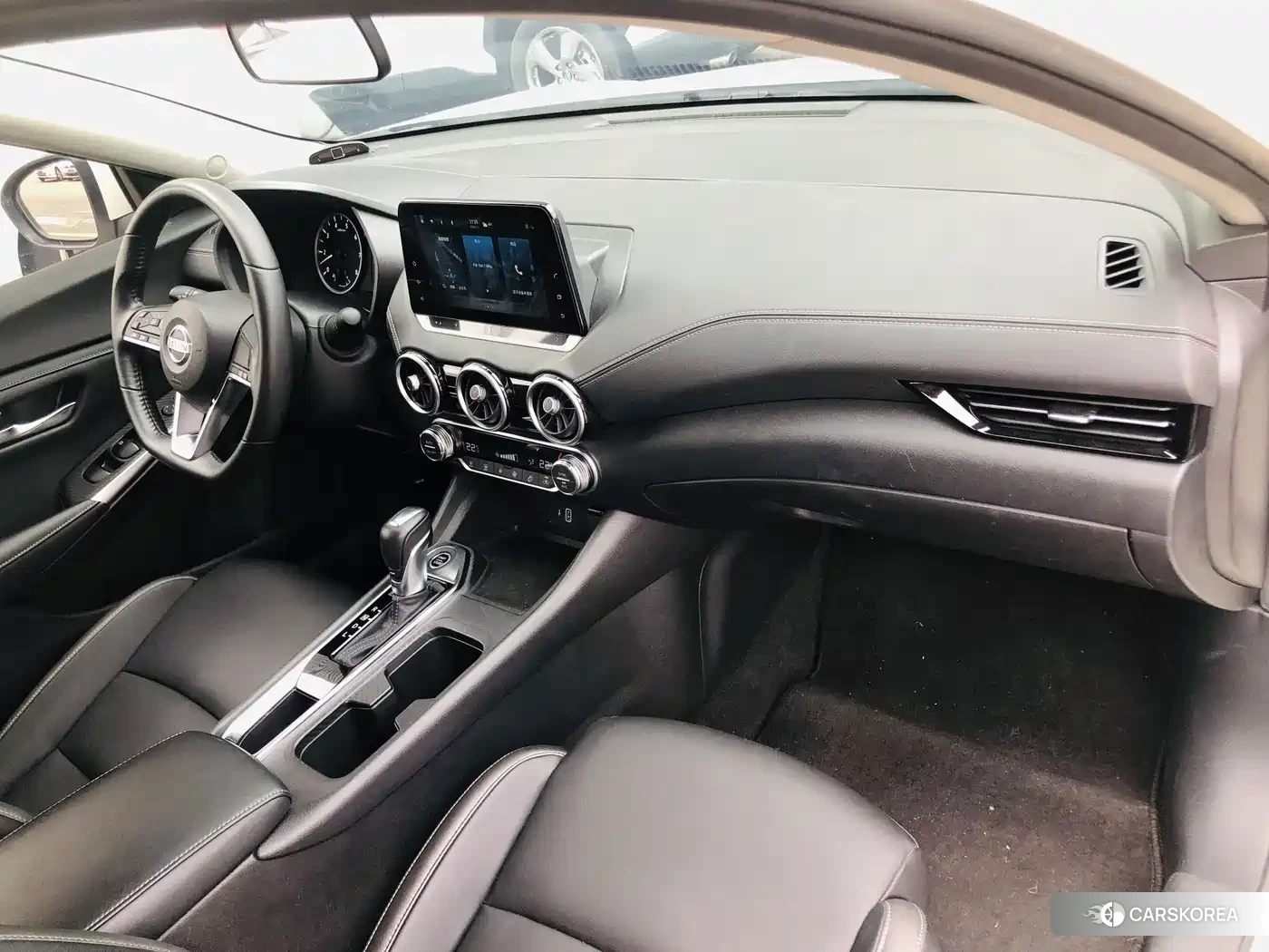 Nissan Sylphy 2021 Белый из Китая, фото 5