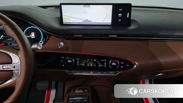 Genesis GV70 2021 Черный из Кореи, фото 5