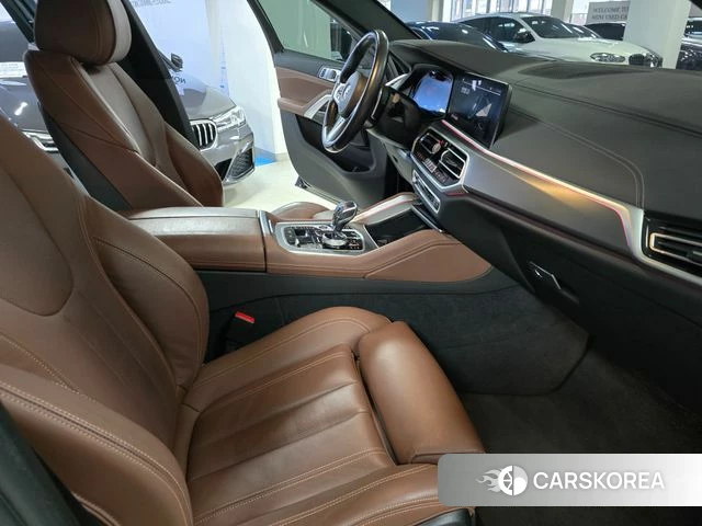 BMW X6 (G06) 2022 Черный из Кореи, фото 5