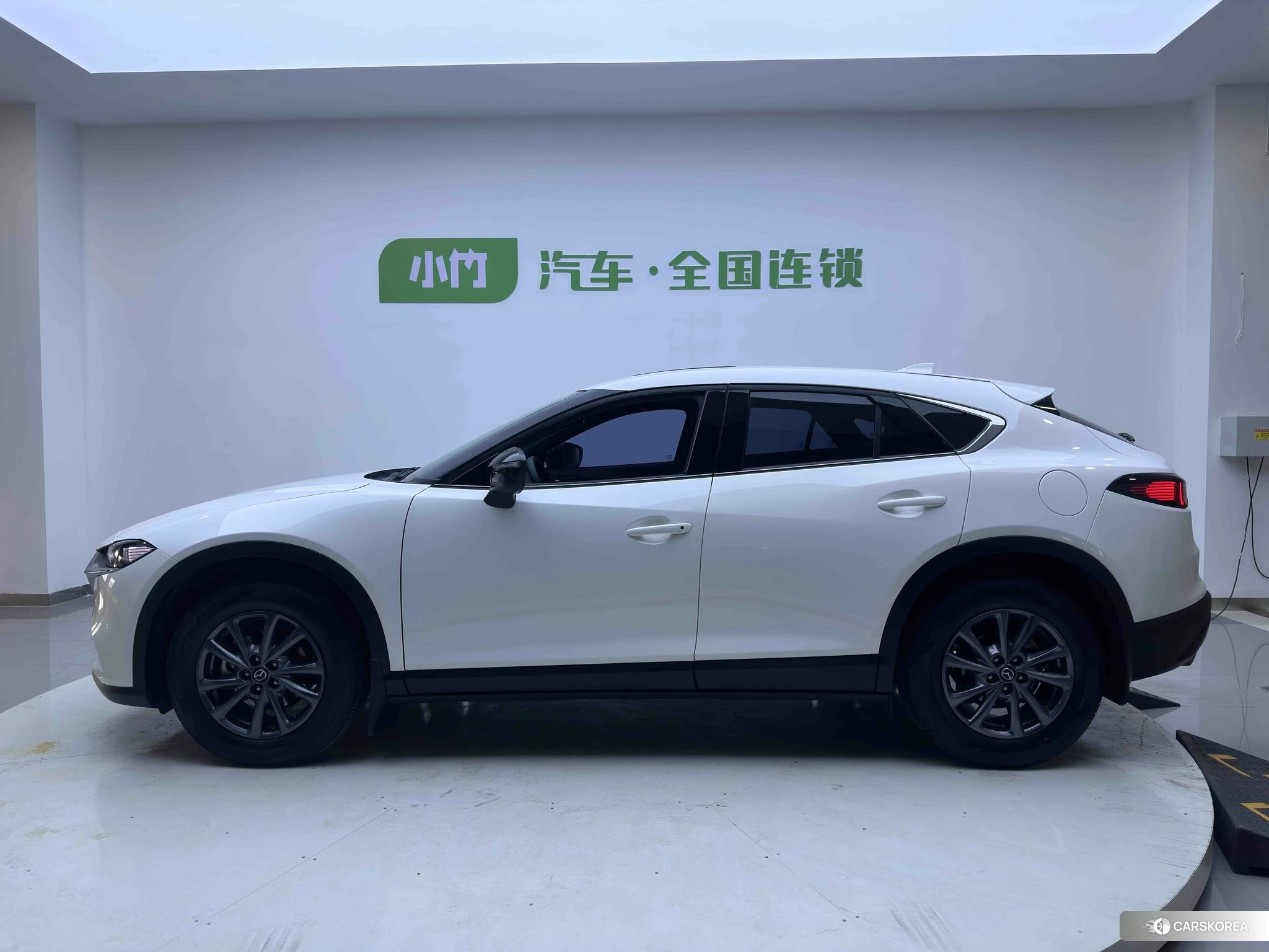 Mazda CX-4 2020 Белый из Китая, фото 5
