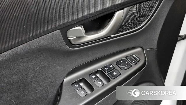 Hyundai Kona 2019 Белый из Кореи, фото 5