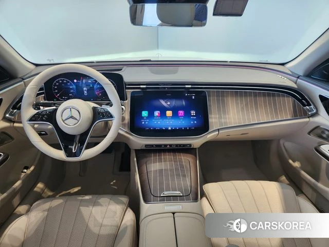Mercedes-Benz E-Class W214 2026 Белый из Кореи, фото 5