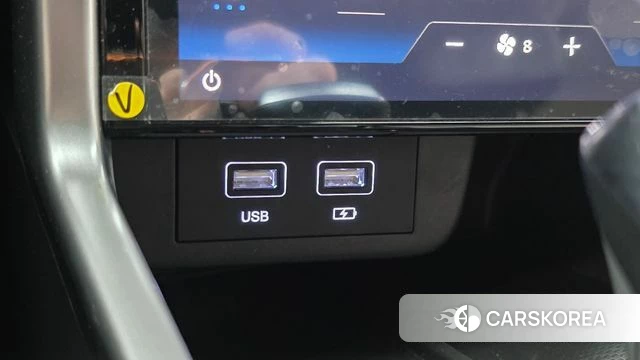 Ssangyong Torres 2023 Серебристо-серый из Кореи, фото 5