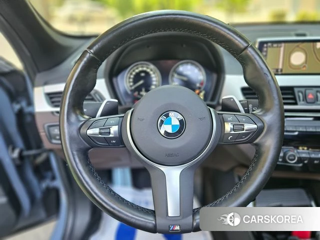 BMW X1 (F48) 2021 Светло-серебряный цвет из Кореи, фото 5