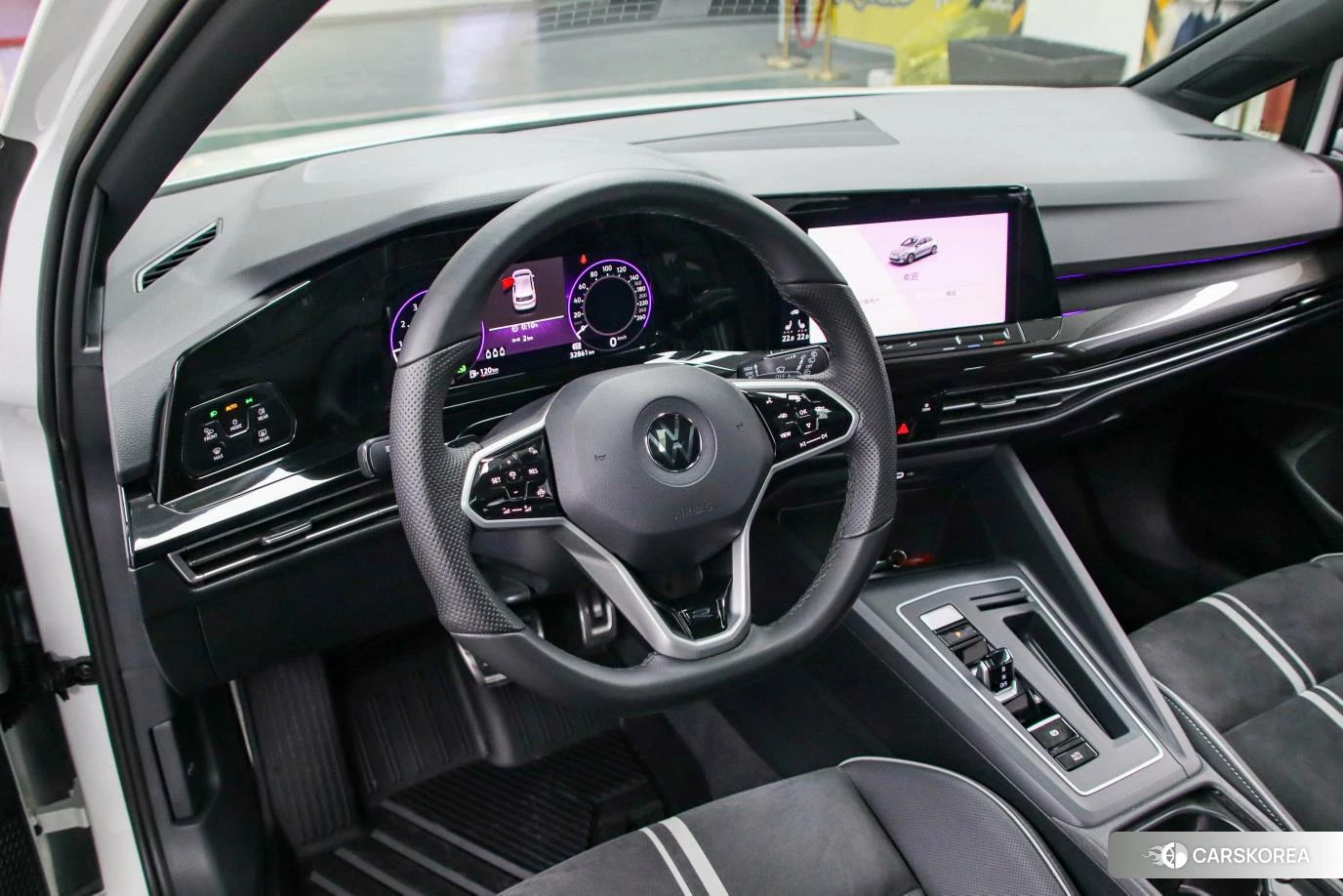 Volkswagen Golf 2020 Белый из Китая, фото 5