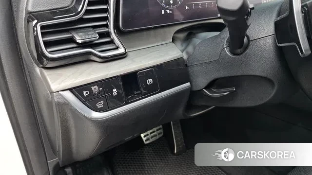 Kia Sportage 5th Generation 2023 Белый из Кореи, фото 5