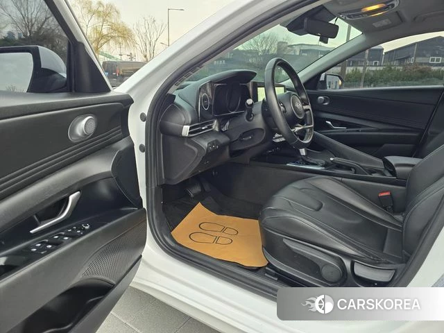 Hyundai Avante (CN7) 2021 Белый из Кореи, фото 5