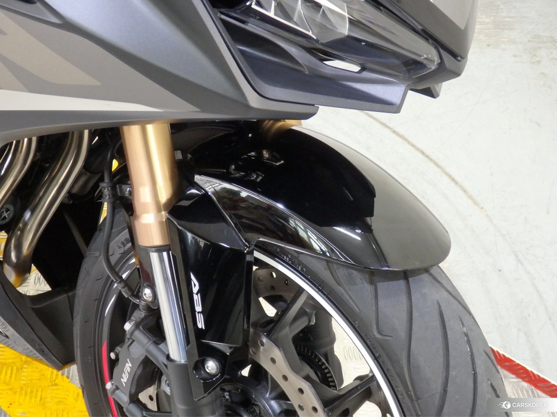 Проданный Honda CBR400R ABS id 3947850 из Японии, фото 4