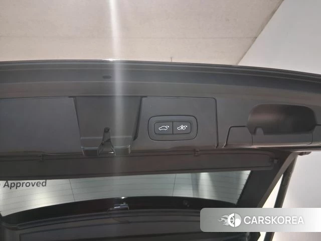 Volvo XC60 second Generation 2023 Черный из Кореи, фото 5