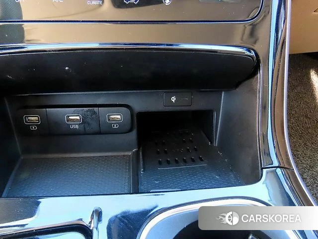 Kia Carnival 4th generation 2022 Белый из Кореи, фото 5