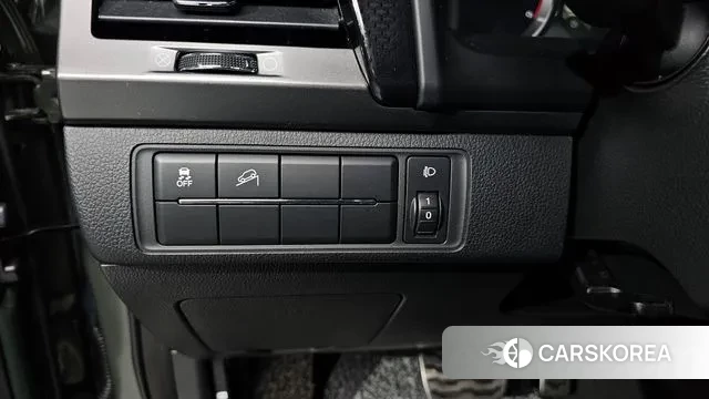 Ssangyong The New Rexton Sport 2021 Темно-зеленый из Кореи, фото 5