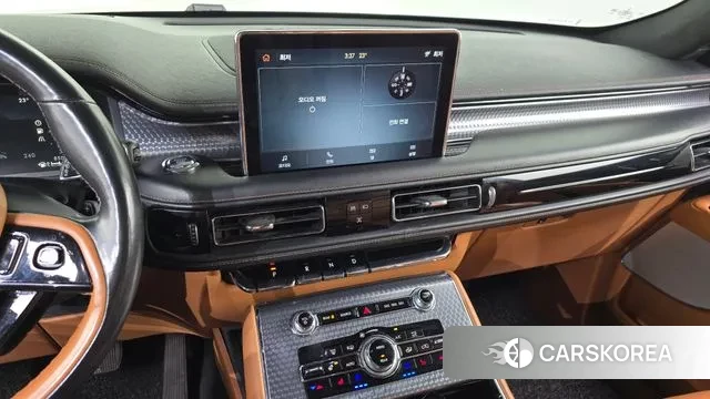 Lincoln Aviator 2nd generation 2022 Белый из Кореи, фото 5