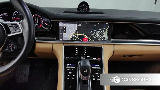 Porsche Panamera (971) 2018 Белый из Кореи, фото 5