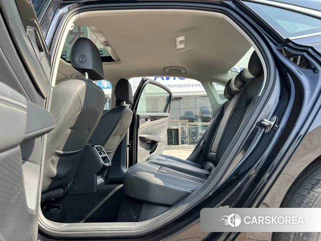 Volkswagen Passat 2022 Черный из Китая, фото 5