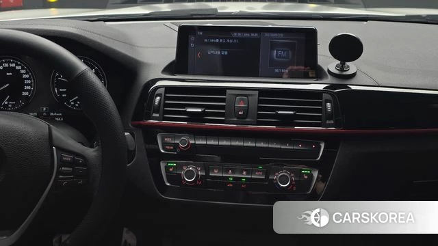 BMW 1 Series (F20) 2019 Белый из Кореи, фото 5