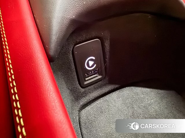 Ferrari F8 Tributo 2021 Желтый из Кореи, фото 5