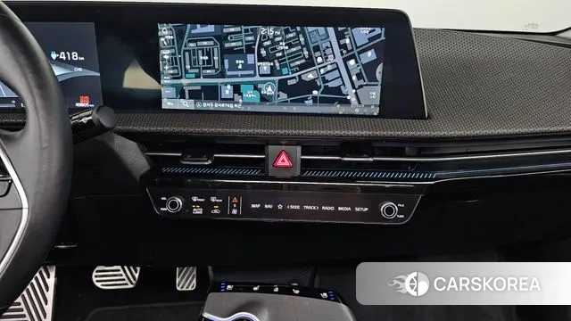 Kia EV6 2023 Черный из Кореи, фото 5